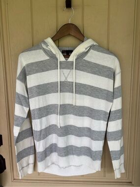 t/o Gray & White Striped Hooded Sweater